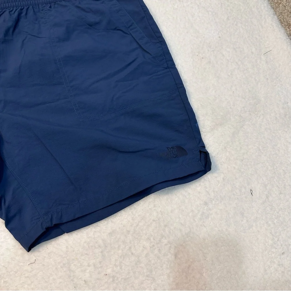 XXL Men’s North Face Shorts